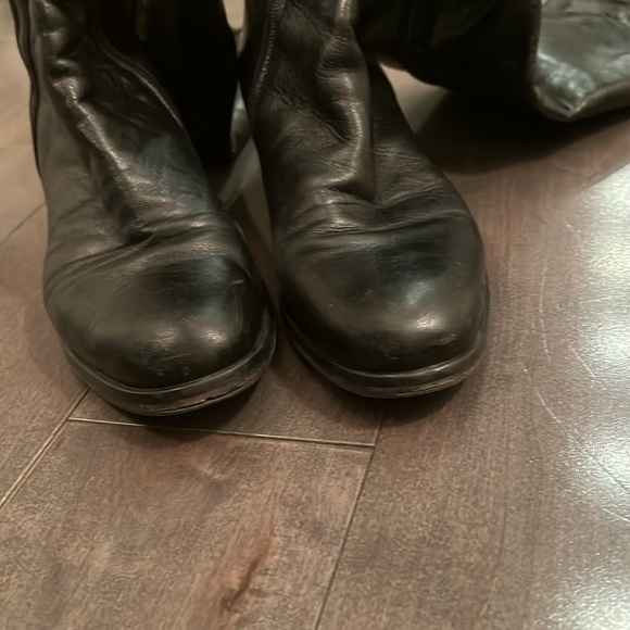 Over the knee boots - Picture 5 of 5